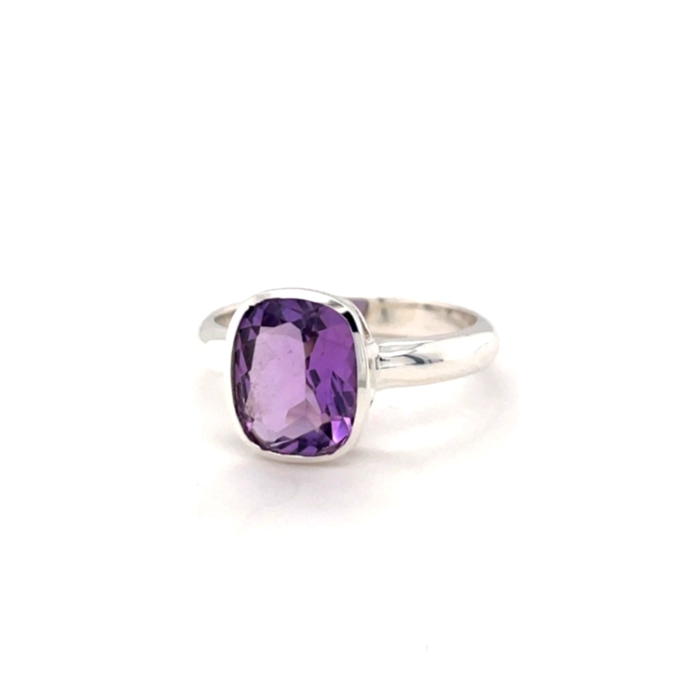 🥰 VIOLETA STERLING SILVER RING